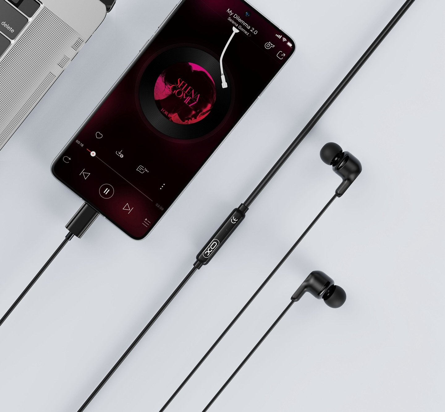 AURICULAR IN EAR TIPO C XO-EP84 NEGRO